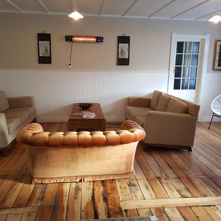 Taylors Lodge Turangi Bagian luar foto