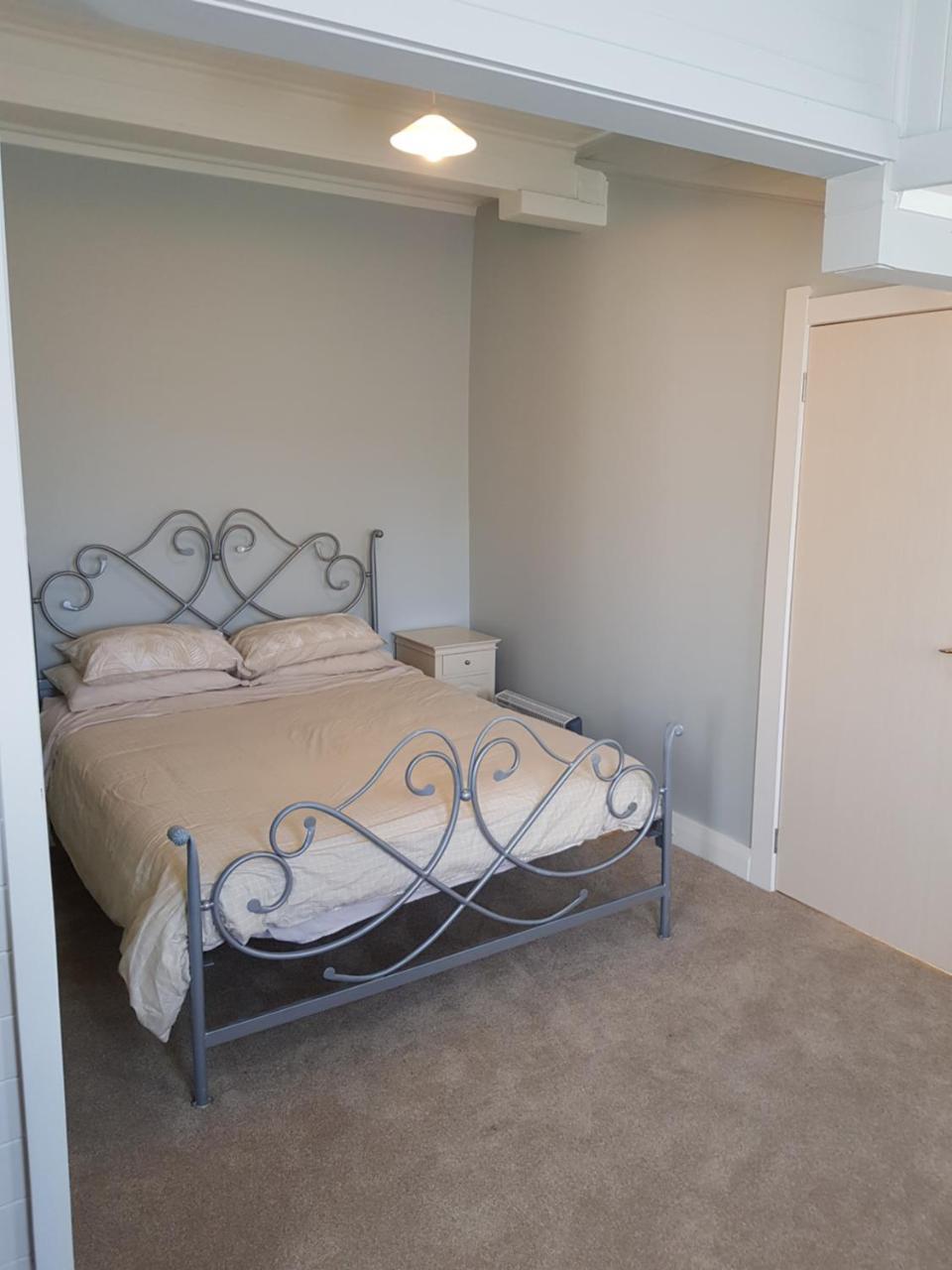 Taylors Lodge Turangi Bagian luar foto